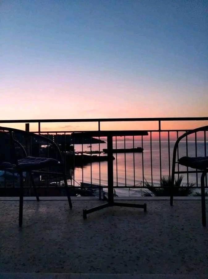 Ammoudia Rooms Agia Marina  Eksteriør billede