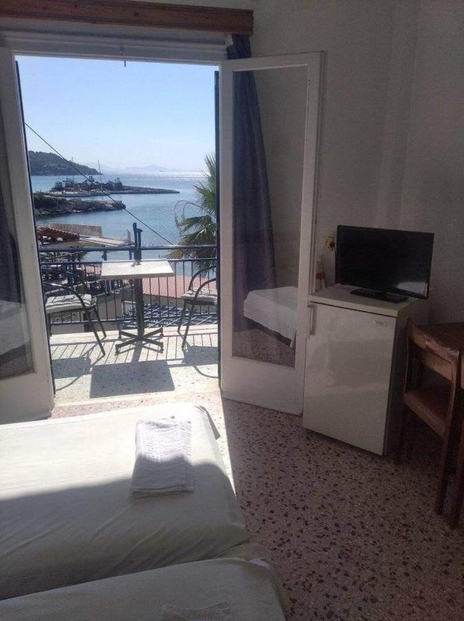 Ammoudia Rooms Agia Marina  Eksteriør billede