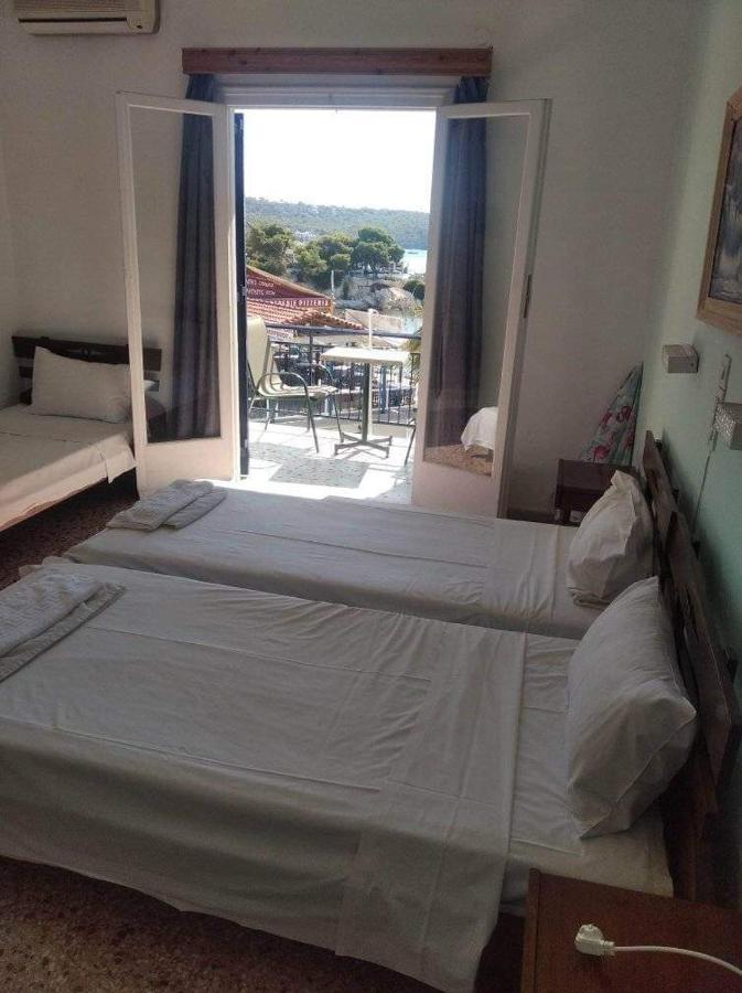 Ammoudia Rooms Agia Marina  Eksteriør billede
