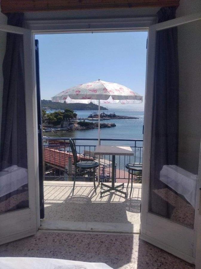 Ammoudia Rooms Agia Marina  Eksteriør billede